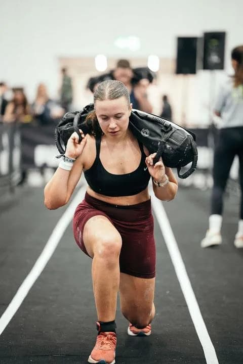 HYROX Sandbag Lunges technique